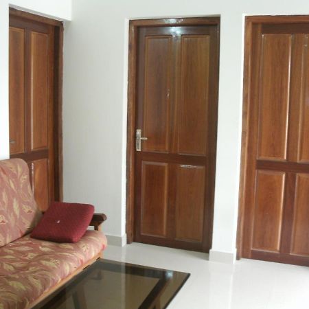 Jacaranda Holiday Home Kochi Exterior photo