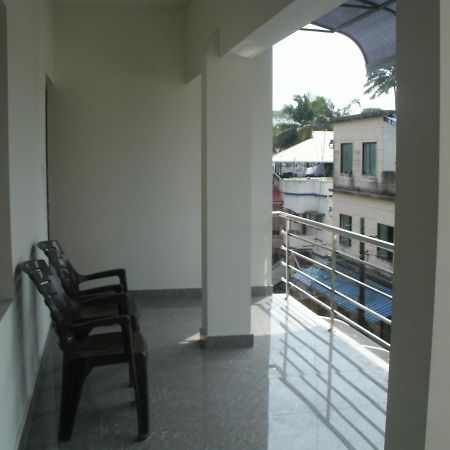 Jacaranda Holiday Home Kochi Exterior photo