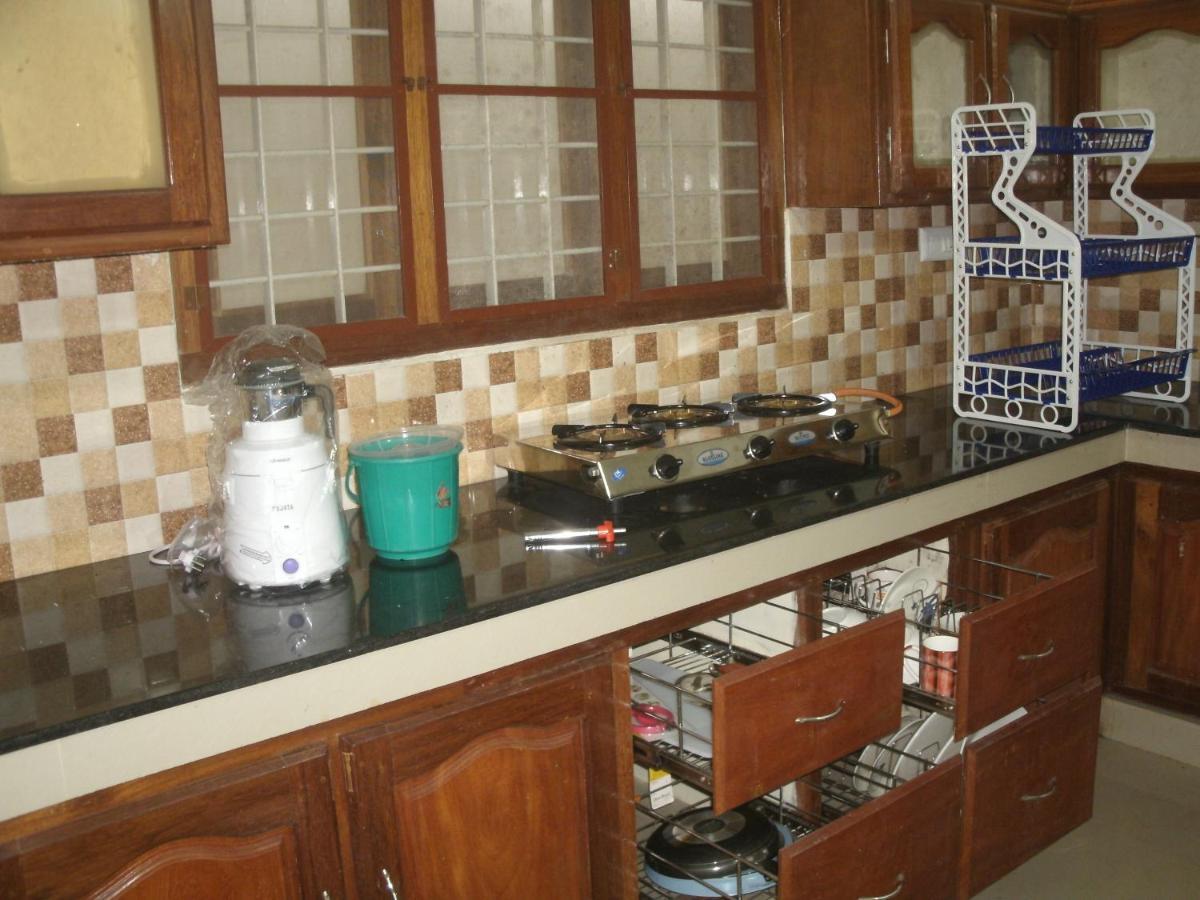Jacaranda Holiday Home Kochi Exterior photo