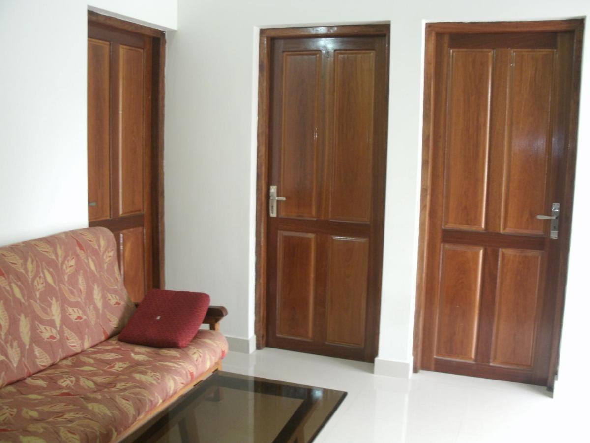 Jacaranda Holiday Home Kochi Exterior photo